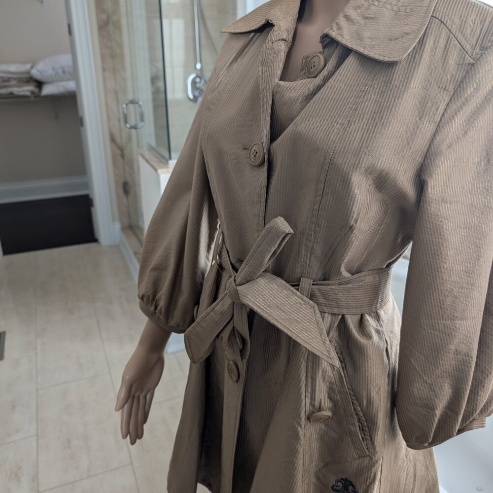 Dereon Tan Button Up - Picture 4 of 4